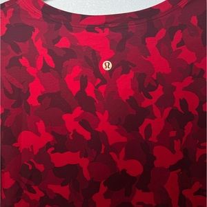 Lululemon limited edition Lunar New Year Cates T -year of the rabbit